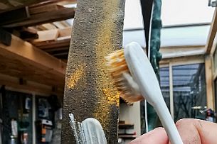 sculpture Pichon-15 Cire + pigments. La rouille ne fera plus de dégats. Mais on garde son aspect.