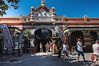 Australie 0323 1175 - Fremantle Le capitaine James Stirling s'appropie la région de Walyalup en 1829 et batit le début de la ville de Fremantle (Fréo pour les intimes actuels, Nuoongar pour...