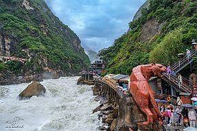 Chine_Moxalain_PERRIERE_16875 null