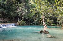 03 - DSCF0014 Kuang Si Waterfalls, une merveille (surtout en saison sèche, beaucoup de cascades n'ont plus d'eau)
