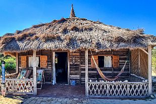 20250609_105353 Notre case tout confort du complexe hôtelier 