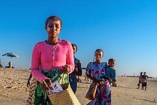 MAD32736 Massage Vazaha ?