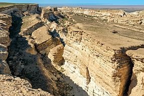 PERRIERE-OUZBEKISTAN_17877-Dx null