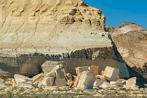 PERRIERE-OUZBEKISTAN_18390-Dx null