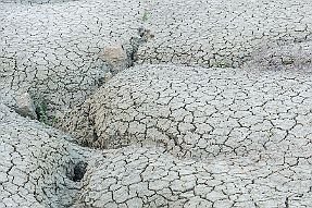 PERRIERE-OUZBEKISTAN_18522-Dx null