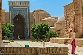 PERRIERE-OUZBEKISTAN_13327-Dx null