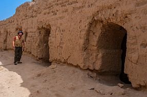 PERRIERE-OUZBEKISTAN_20321-Dx null