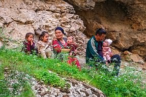 PERRIERE-OUZBEKISTAN_13750-Dx null