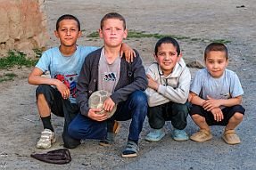 PERRIERE-OUZBEKISTAN_13807-Dx null