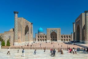 PERRIERE-OUZBEKISTAN_14272-Dx null