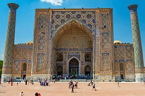 PERRIERE-OUZBEKISTAN_14428-Dx null