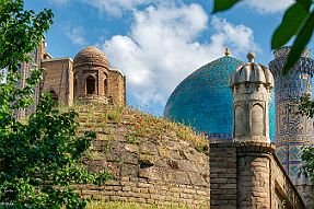 PERRIERE-OUZBEKISTAN_14590-Dx-Modifier null