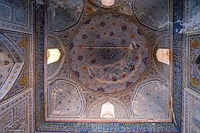 PERRIERE-OUZBEKISTAN_20611-Dx null