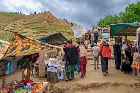 PERRIERE-OUZBEKISTAN_15139-Dx-Modifier null