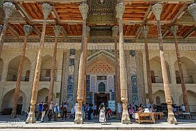 PERRIERE-OUZBEKISTAN_15976-Dx-Modifier null