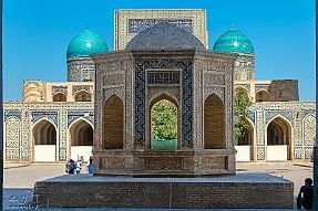 PERRIERE-OUZBEKISTAN_16162-Dx-Modifier null