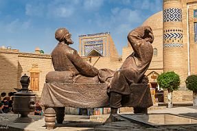 PERRIERE-OUZBEKISTAN_16643-Dx-Modifier null