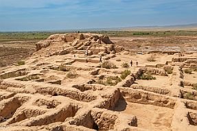 PERRIERE-OUZBEKISTAN_17564-Dx null