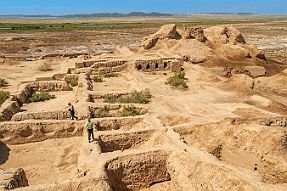 PERRIERE-OUZBEKISTAN_17567-Dx null