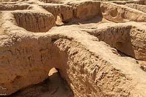 PERRIERE-OUZBEKISTAN_17573-Dx null