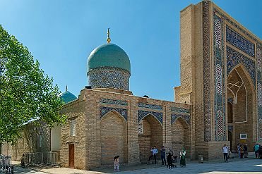 PERRIERE-OUZBEKISTAN_12712-Dx null