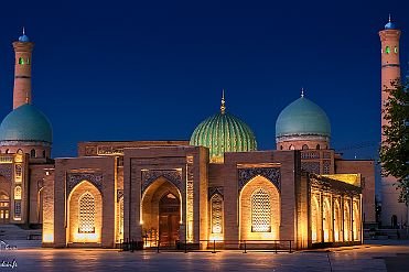 PERRIERE-OUZBEKISTAN_12871-Dx-Modifier null