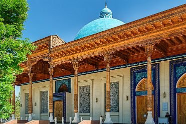 PERRIERE-OUZBEKISTAN_12922-Dx-Modifier null