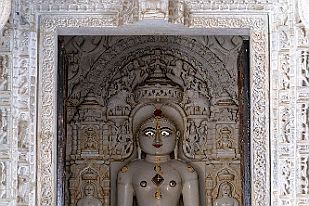 INDB4928-Xo-HDR null