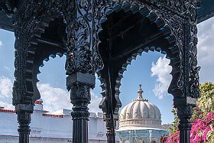 INDB5639-HDRnew null