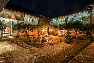 Chine_Moxalain_PERRIERE_19068 null