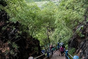 Thailande Marianne 2019 - DSCF2157 La descente est aussi éprouvante. Nous encourageons ceux qui montent !