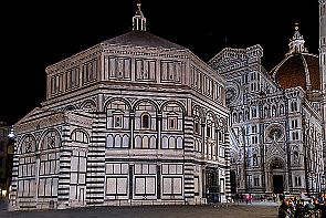 Toscane Perriere W 0028-Modifier-2 Le Baptistère a été construit en 1059-1128, 200 ans avant la cathédrale. Fermé pour travaux, nous reviendrons voir les moisaïques de la coupole. Dante (divine...
