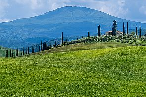 Toscane Perriere T 2555 En route pour Carrare.