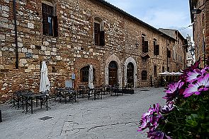 Toscane Perriere W 1661-HDR