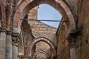 Toscane Perriere W 2010-HDR