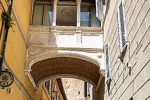 Toscane Perriere W 2770-HDR