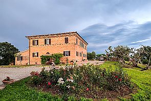 Toscane Perriere a23_200249 La maison des propriétaires.