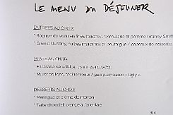 DSCF9955 Voila un menu gourmand du midi. La fricassée de volaillie ayant été remplacée au dernier moment par un carré d'agneau farci du pays Basque
