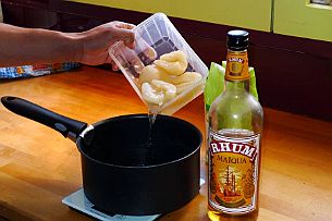 Genoise_019 Au lieu de l'eau, ici c'est du jus de poire