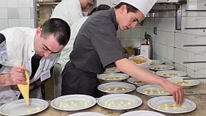 T.Morel - 05 - Citron Estragon 006 Dressage des desserts
