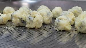 T.Morel - 04 - Cromesquis Morbier 003 .