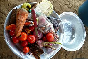 Senegal complet 138 Tiebou Dieune veut dire Riz au poisson, ou ...poisson au riz (Tiebou = poisson ou riz ?)